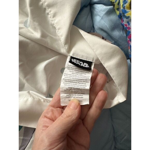 Star Wars The Mandalorian Curious Child Twin Sheet Set 2 available - Picture 2 of 8